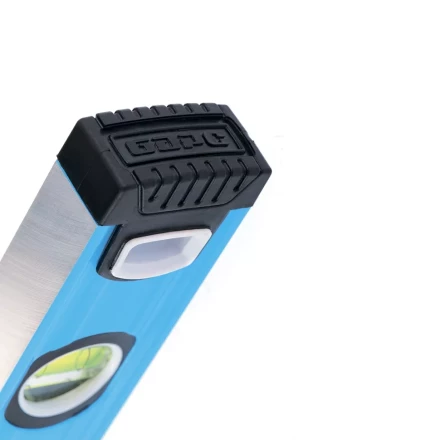 Уровень алюминиевый 1200 мм профиль 1.6 мм фрезерованный ударопрочные заглушки 3 глазка БАРС 34428 купить в Тобольске