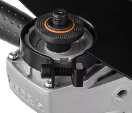 Машина углошлифовальная УШМ-180-1800 ПМ3 серия МАСТЕР купить в Тобольске