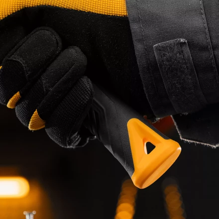 Молоток слесарный, 300 г Denzel, кованый, фибергласовая рукоятка c TPR покрытием 10483 купить в Тобольске