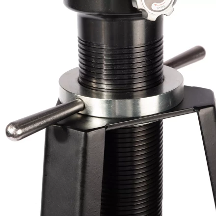 Съемник гидравлический самоцентрирующийся автономный КВТ СГСА-15К со встроенным насосом усилием 15 т (91806) купить в Тобольске