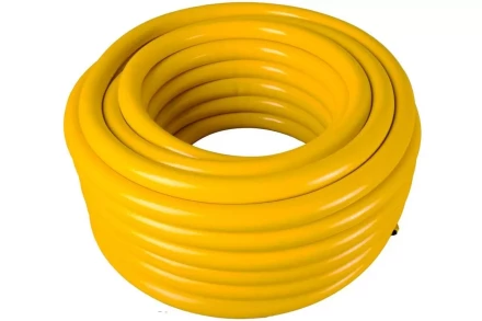 Шланг Вихрь поливочный ПВХ усиленный, пищевой трехслойный армированный 1/2&quot;, 50м (жёлтый) 73/7/2/33 купить в Тобольске