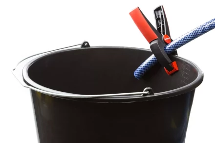 Зажим ЗУБР МЗ-х ручной пружинный серия МАСТЕР купить в Тобольске