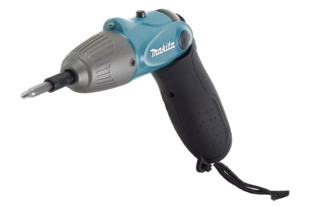 Отвертка Makita 6723DW с набором бит в кейсе купить в Тобольске
