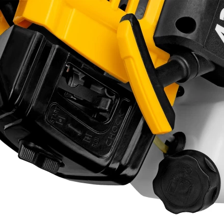 Триммер бензиновый Denzel DT 43S разъемная штанга 96225 купить в Тобольске