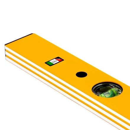 Уровень алюминиевый, 1000 мм, фрезерованный, 3 глазка Denzel 33683 купить в Тобольске