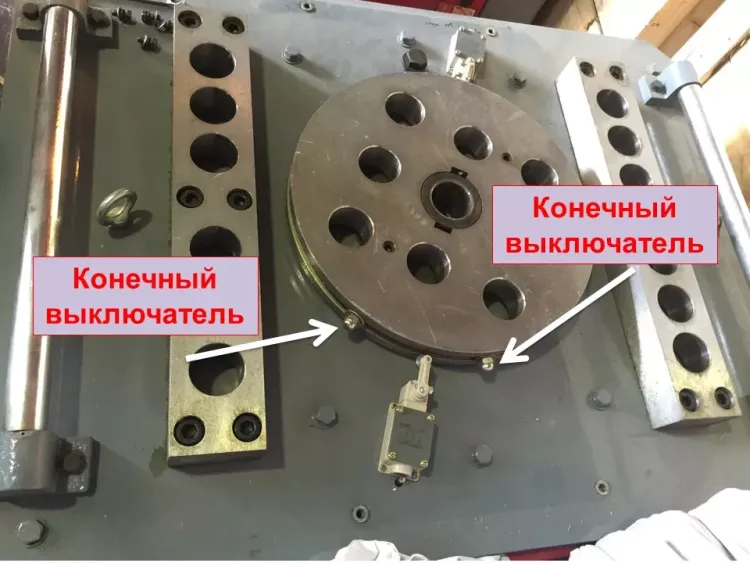 Гибщик арматуры VEKTOR GW50 с ЧПУ купить в Тобольске