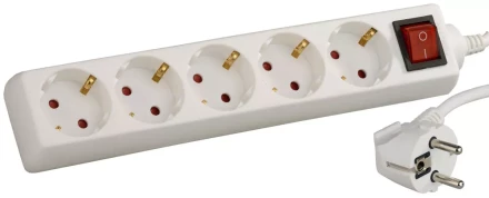 Удлинитель СВЕТОЗАР электрический с заземлением и выключателем, с защитными шторками, евро, 5 гнезд,5м SV-55055-5 купить в Тобольске