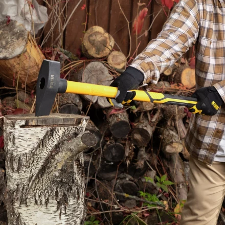 Колун-кувалда 3000 г Denzel 21851, кованая, фибергласовая  рукоятка c TPR покрытием, 880 мм купить в Тобольске