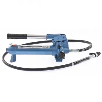 Насос гидравлический со шлангом для 4-тонной растяжки Stels 51357 купить в Тобольске