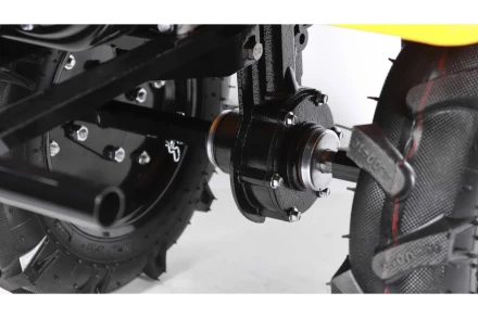 Мотоблок Champion BC7723/1 (7лс 2F/1R 85см 35см 3,6л 71кг, колеса 4/10&quot; ВОМ) купить в Тобольске