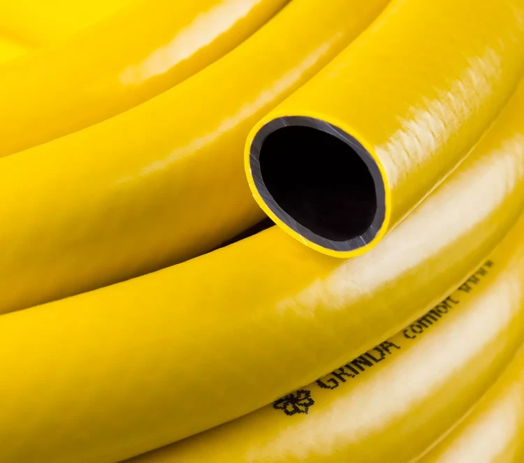 Шланг GRINDA COMFORT поливочный, 30 атм., армированный, 3-х слойный, 1/2"х30м 8-429003-1/2-30_z02 купить в Тобольске