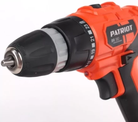 Дрель-шуруповерт аккумуляторная PATRIOT BR 180 в кейсе купить в Тобольске