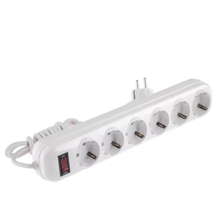 Удлинитель бытовой с заземлением и выключателем 2 м 6 розеток 10 A серия УХз10 Denzel 95980 купить в Тобольске