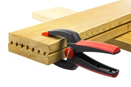 Струбцина ЗУБР &quot;МАСТЕР&quot; быстрозажимная, 210мм 32246-210 купить в Тобольске