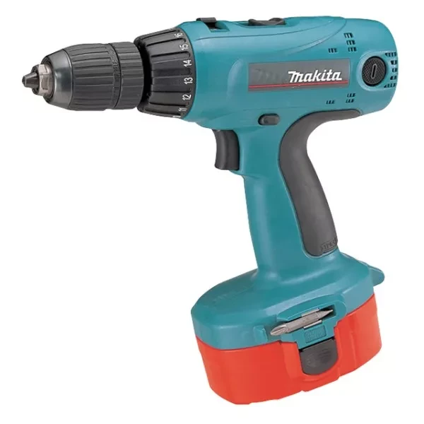 Аккумуляторная дрель-шуруповерт Makita 6347DWAE купить в Тобольске
