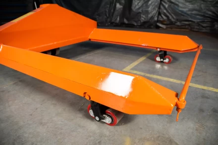 Тележка гидравлическая для рулонов 2500 кг 1150х850 мм полиуретановые колеса TOR ZT 1182529 купить в Тобольске
