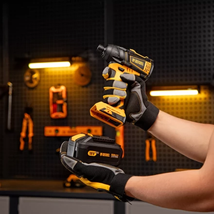 Винтоверт ударный аккумуляторный Denzel 26510 бесщеточный CID-IB-200 18В Li-Ion купить в Тобольске