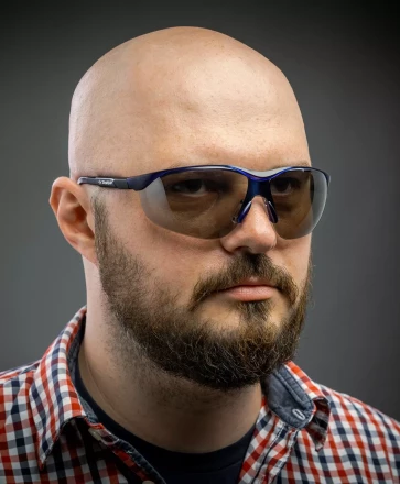 ЗУБР ПРОГРЕСС, открытого типа, серые, стекло устойчивое к царапинам и запотеванию, защитные очки, Профессионал (110323) купить в Тобольске