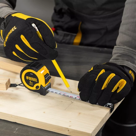 Рулетка Denzel 5м х 19мм, двухкомп. корпус, кнопка-пауза, 31542 купить в Тобольске