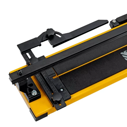 Плиткорез рельсовый Denzel 600х16мм, каретка на подш., стальная станина, усил. рукоятка-пенал 877014 купить в Тобольске