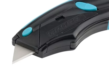 Нож ремонтно-монтажный трехкомпонентная рукоятка авто выброс/возврат лезвия пистолетного типа 170мм + 5 з.л GROSS 78870 купить в Тобольске