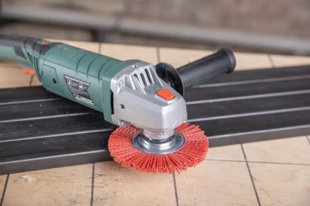 Кордщетка HAMMER плоская 125мм для УШМ нейлон (207-115) купить в Тобольске