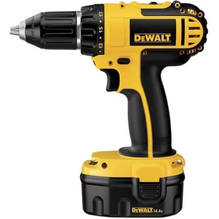 Дрель-шуруповерт аккумуляторная DeWalt DC 730 KA купить в Тобольске