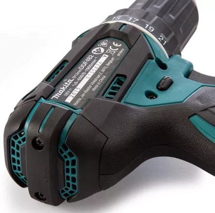 Дрель аккумуляторная Makita DDF482RME купить в Тобольске
