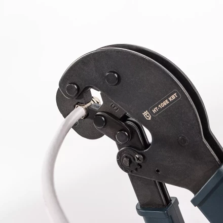 Пресс-клещи КВТ HT-106E для опрессовки F и BNC разъемов на коаксиальный кабель RG-58, RG-6, RG-11, RG-213 (85138) купить в Тобольске