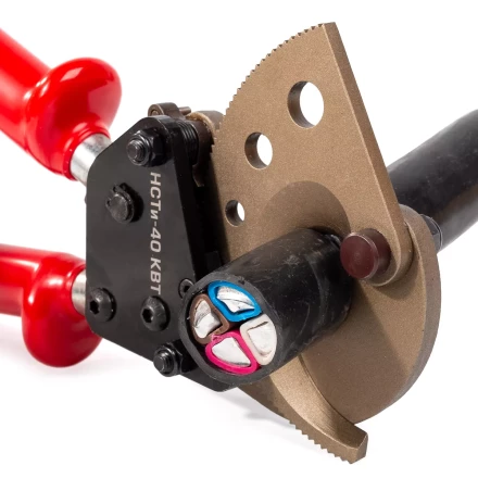 Секторные ножницы диэлектрические КВТ НСТи-40 для резки кабелей до 40 мм, проводов АС со стальным сердечником и прутков из низкоуглеродистой стали (84395) купить в Тобольске