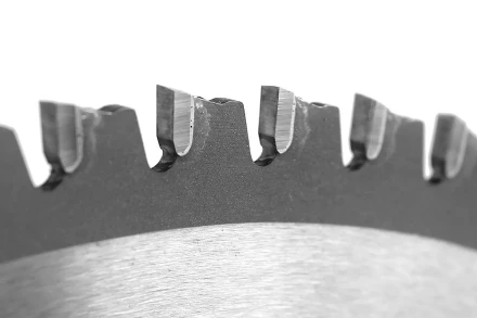 Твердосплавный диск для резки сэндвич панелей Messer. Диаметр 320 мм. купить в Тобольске