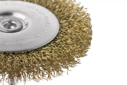 Кордщетка HAMMER плоская 75мм для дрели гофрированная латунированная сталь (207-207) купить в Тобольске