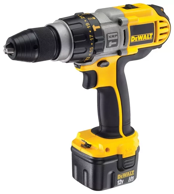 Дрель-шуруповерт аккумуляторная DeWalt DCD 945 B2 купить в Тобольске