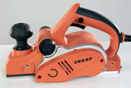 Электрорубанок РЭ-780/82 (подставка в комплекте) 50210 купить в Тобольске