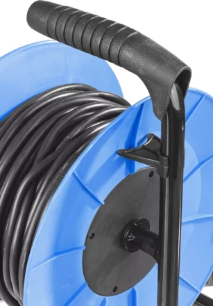 Удлинители на катушке силовые провод ПВС 3х1(15) кв мм серия ПРОФЕССИОНАЛ купить в Тобольске