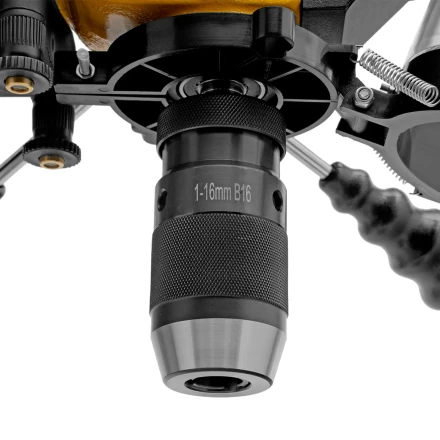 Станок сверлильный DDM-550L, 550 Вт, 16 мм, 12 ск., лазер, настольный// Denzel 95322 купить в Тобольске