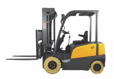 Погрузчик электрический четырехопорный TOR 2,0 т 4,5 м FB20R сайдшифт, своб. ход мачты 1045725 купить в Тобольске