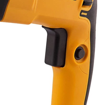 Перфоратор электрический RHH-800-26  SDS-plus 800 Вт 3 Дж  3 плюс 1 режим Denzel 26607 купить в Тобольске