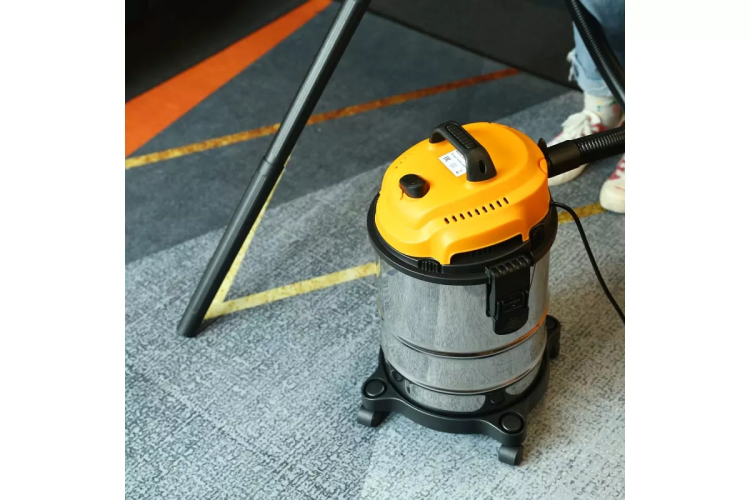 Пылесос промышленный DEKO DKVC-1400-15S, 015-0030 купить в Тобольске