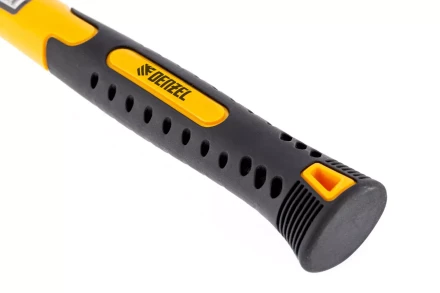 Киянка резиновая, 16 oz, черная резина, фибергласовая рукоятка// Denzel 7711185 купить в Тобольске