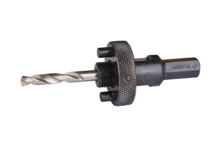 Державка 32-152 мм для биметаллических коронок быстросъемная пружинный фиксатор ЗУБР 29534 купить в Тобольске