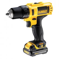 Аккумуляторная дрель DeWalt DCD 710 C2