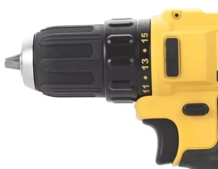 Аккумуляторная дрель DeWalt DCD 710 C2 купить в Тобольске