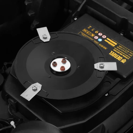 Робот-газонокосилка Grass Master 1000, ультразвуковой датчик, 3 Ач, LCD дисплей, Wi-Fi // Denzel купить в Тобольске