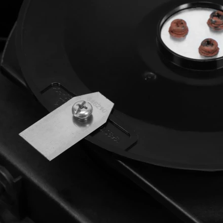 Робот-газонокосилка Grass Master 1000, ультразвуковой датчик, 3 Ач, LCD дисплей, Wi-Fi // Denzel купить в Тобольске