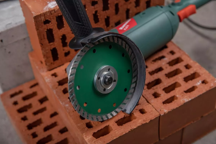 Круг алмазный HAMMER (206-112 DB TB) Ф125х22мм универсальный купить в Тобольске