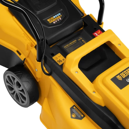 Газонокосилка электрическая GMC-1200, шир.,32см, 1200 Вт, 3 уров., травосб. 30 л// Denzel купить в Тобольске