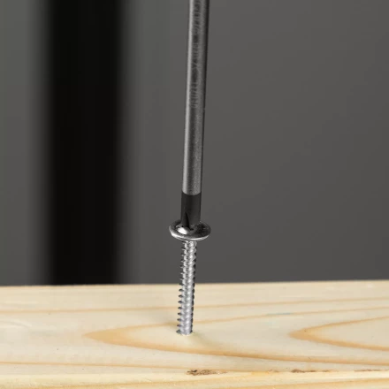 Отвертка, PH1х100 мм, S2, 3к рукоятка Denzel 121747 купить в Тобольске