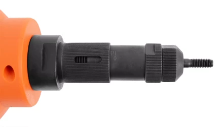 Аккумуляторный резьбовой заклепочник MESSER M2000 (М6) с двумя Li-Ion аккумуляторами купить в Тобольске