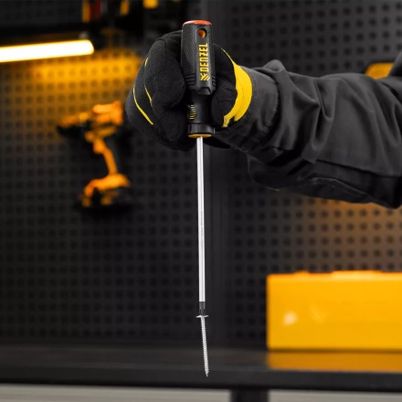 Отвертка, PH1х150 мм, S2, 3к рукоятка Denzel 121767 купить в Тобольске